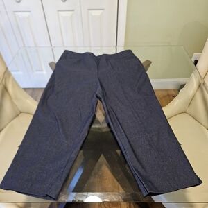 Time & Tru Size Lg Stylish Blue Very Stretchy Dark Jean Color Capris NWOT!!!